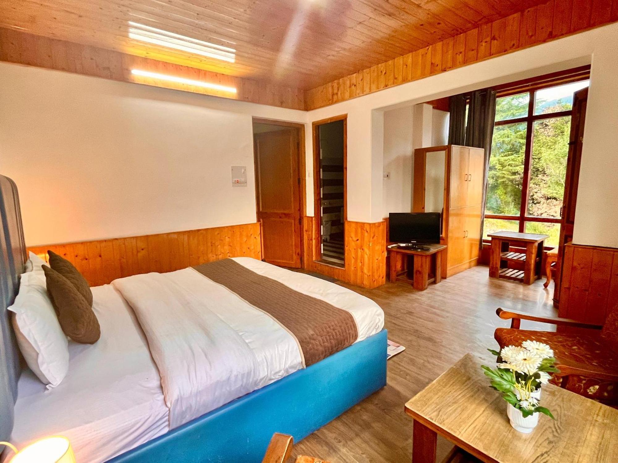 Himalayan Nomad Cottage, Manali ! All 2 Bedroom Independent Cottages ! Personal Lawn Every Cottage ! Parking ! Scenic Mountains View ! Spacious Rooms ! Екстер'єр фото