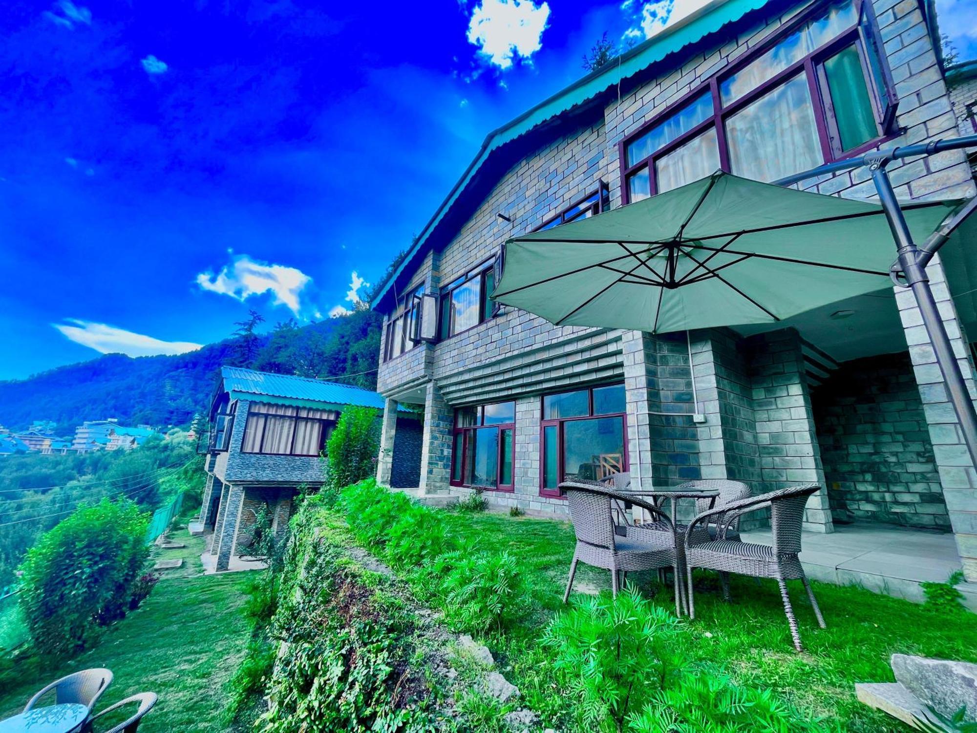 Himalayan Nomad Cottage, Manali ! All 2 Bedroom Independent Cottages ! Personal Lawn Every Cottage ! Parking ! Scenic Mountains View ! Spacious Rooms ! Екстер'єр фото