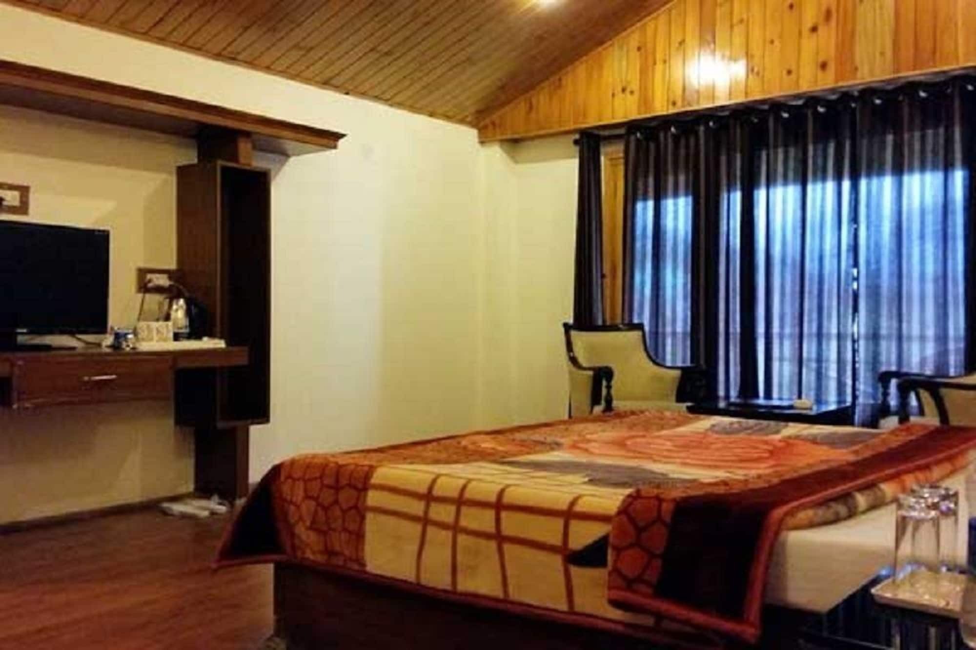 Himalayan Nomad Cottage, Manali ! All 2 Bedroom Independent Cottages ! Personal Lawn Every Cottage ! Parking ! Scenic Mountains View ! Spacious Rooms ! Екстер'єр фото